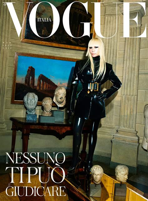 donatella versace ai 100 anni di vogue|donatella versace cover.